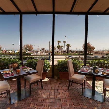 Alisei Palace Hotel Rimini Dış mekan fotoğraf