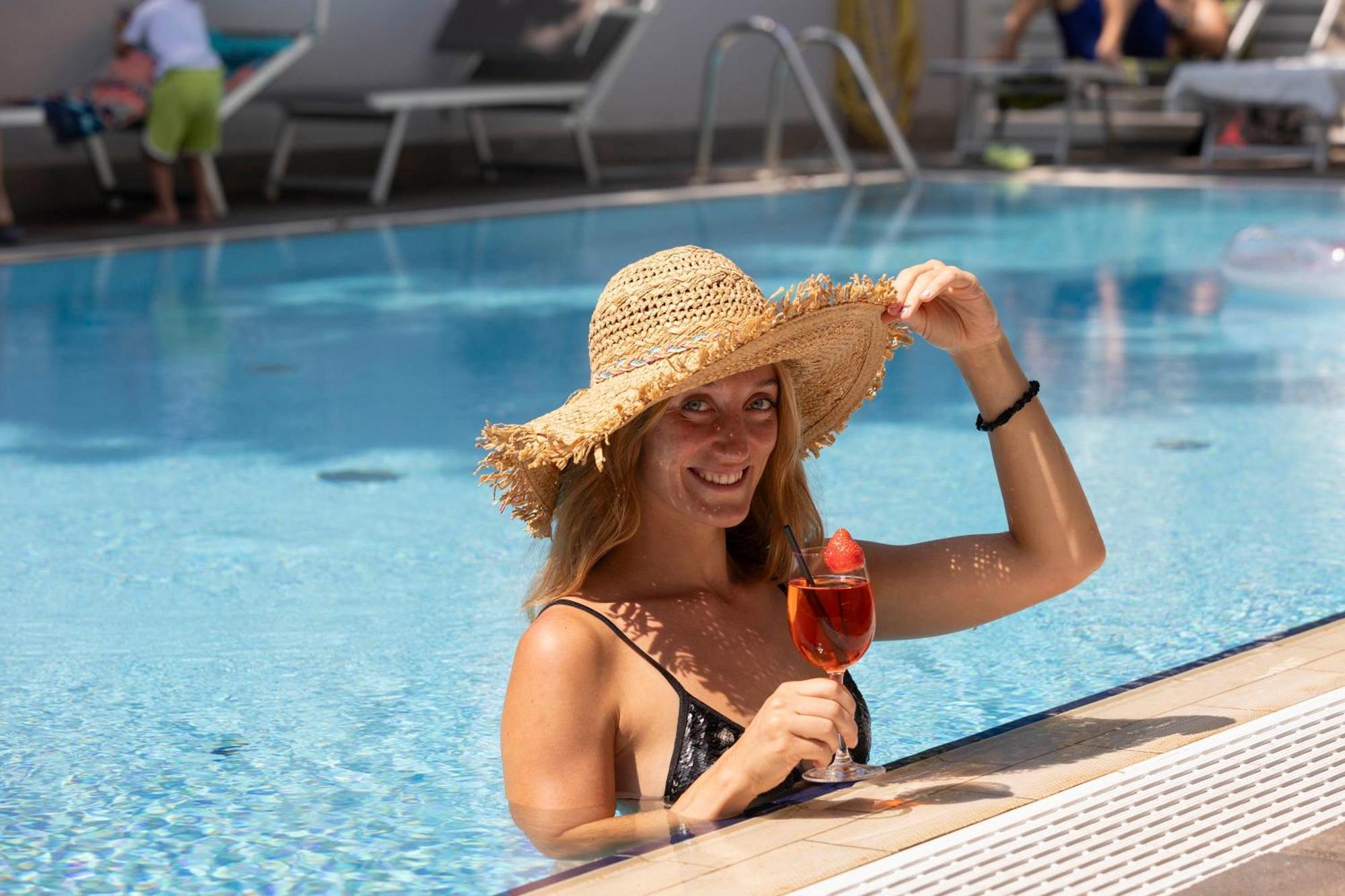 Alisei Palace Hotel Rimini Dış mekan fotoğraf