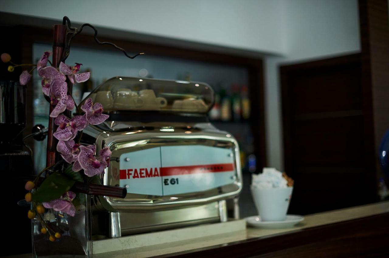 Alisei Palace Hotel Rimini Dış mekan fotoğraf